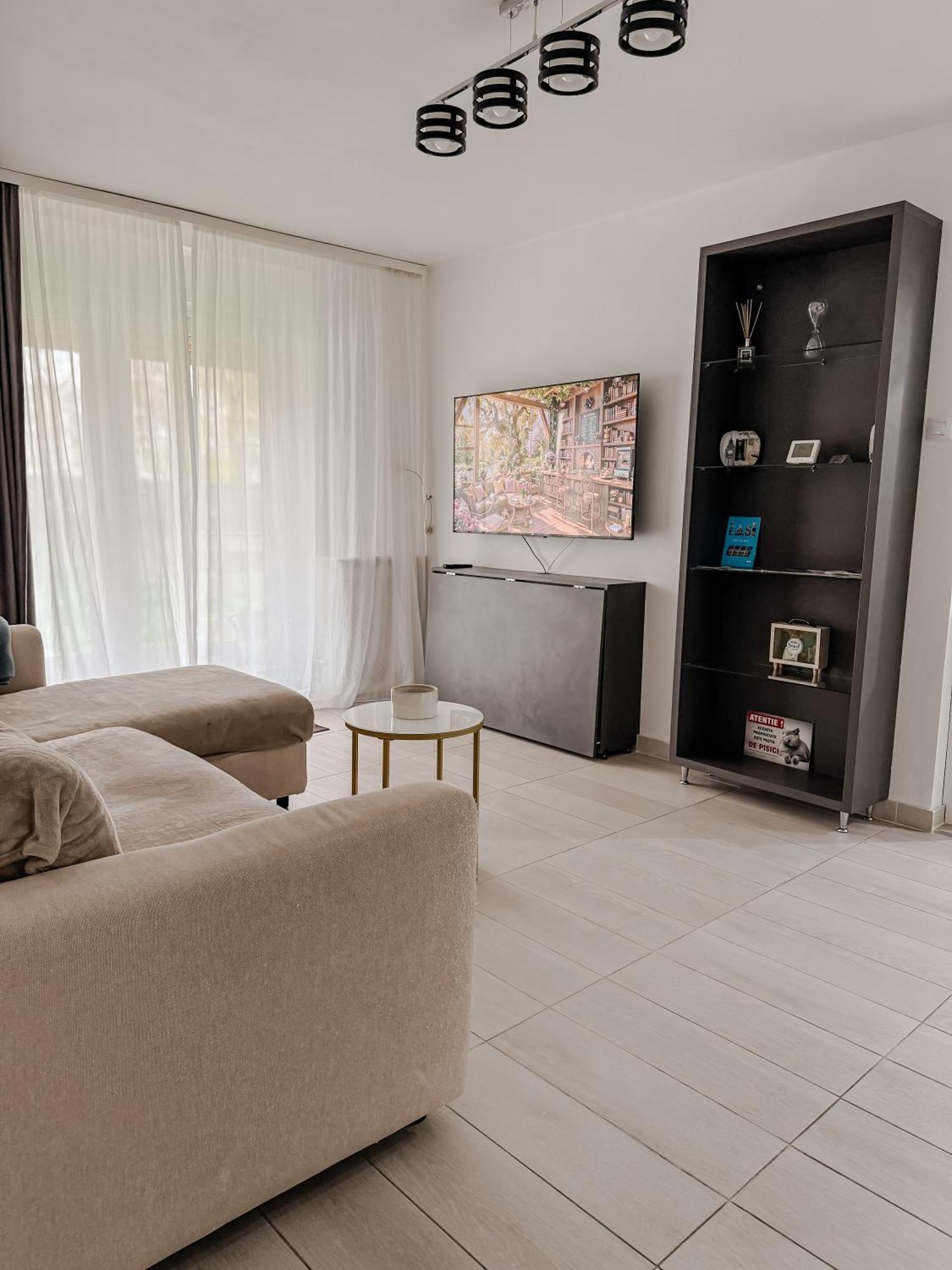 公寓 Hideout Cozy 2 Near Mall & Center, Warmy, Invoice Available, Parking Space, Ultracomfy Iasi